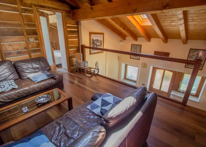 Holiday home La Grandze Allein